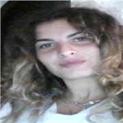 Professeure italienne de français langue étrangère et ex-étudiante de FLE, dimplomée BAC+5 est prête à vous aider!